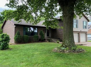 3202 River Rd, Vienna, WV 26105