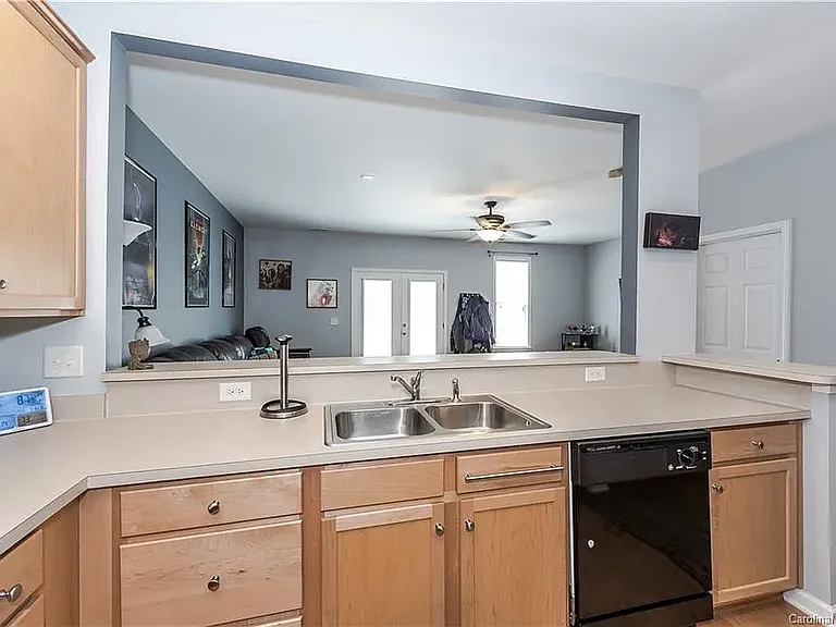 11335 Dundarrach Ln — Photo 11