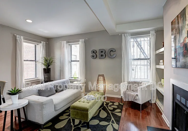 1931 17th St NW #305 — Photo 12