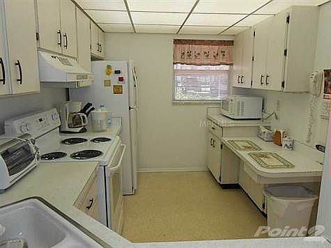 3rd image of 270 Santa Maria St APT 102