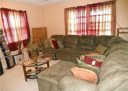 2nd image of 5608 Patricia Dr