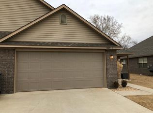3504 SW Deerfield Blvd #1, Bentonville, AR 72712