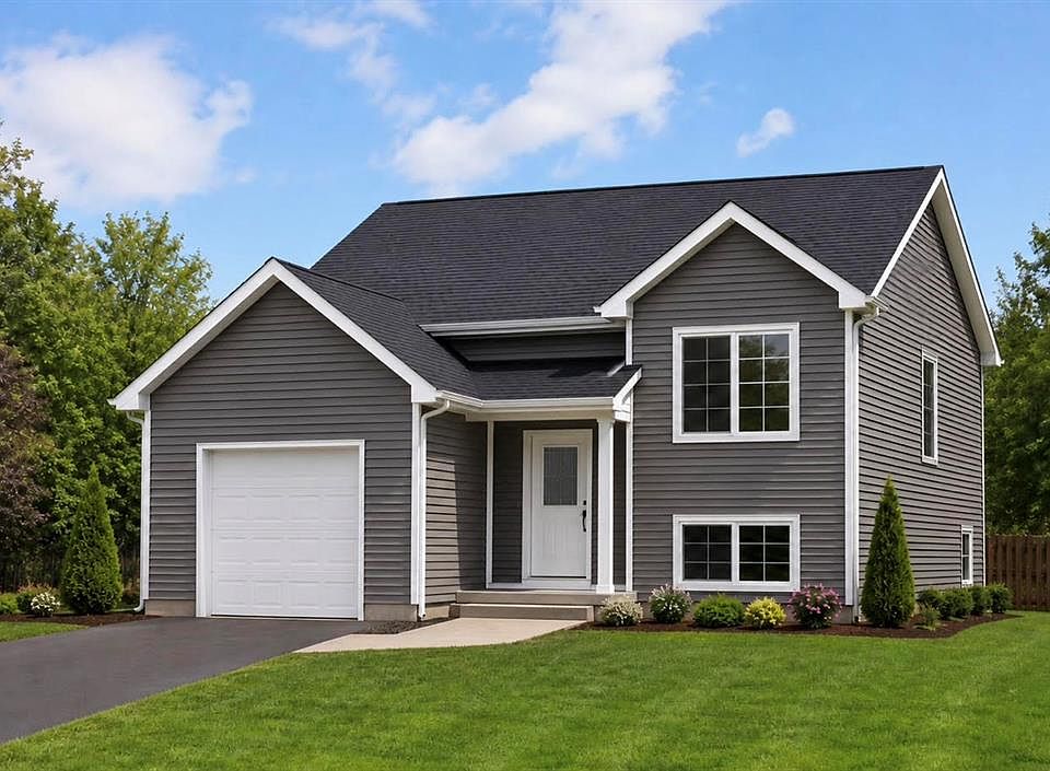 1st image of 24 Ridgewood Crescent