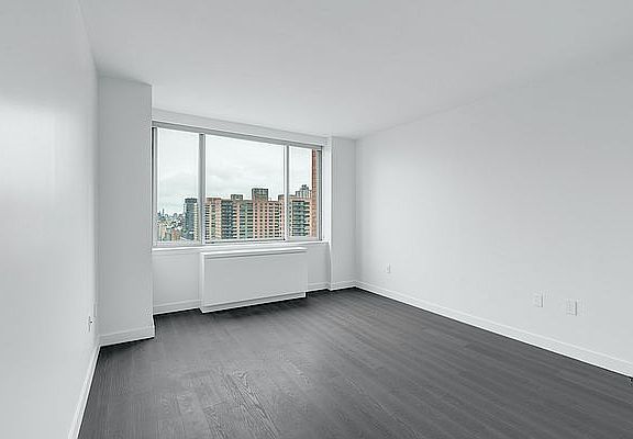 3rd image of 101 W End Ave #18F