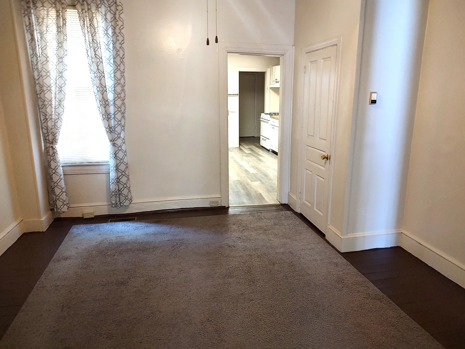 1 bed, 1.0 bath, $900 — Photo 4