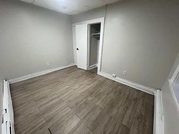 5th image of 545 E 38th St APT 10