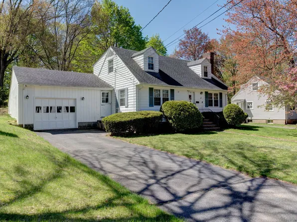 108 Helaine Road, Manchester, CT 06042