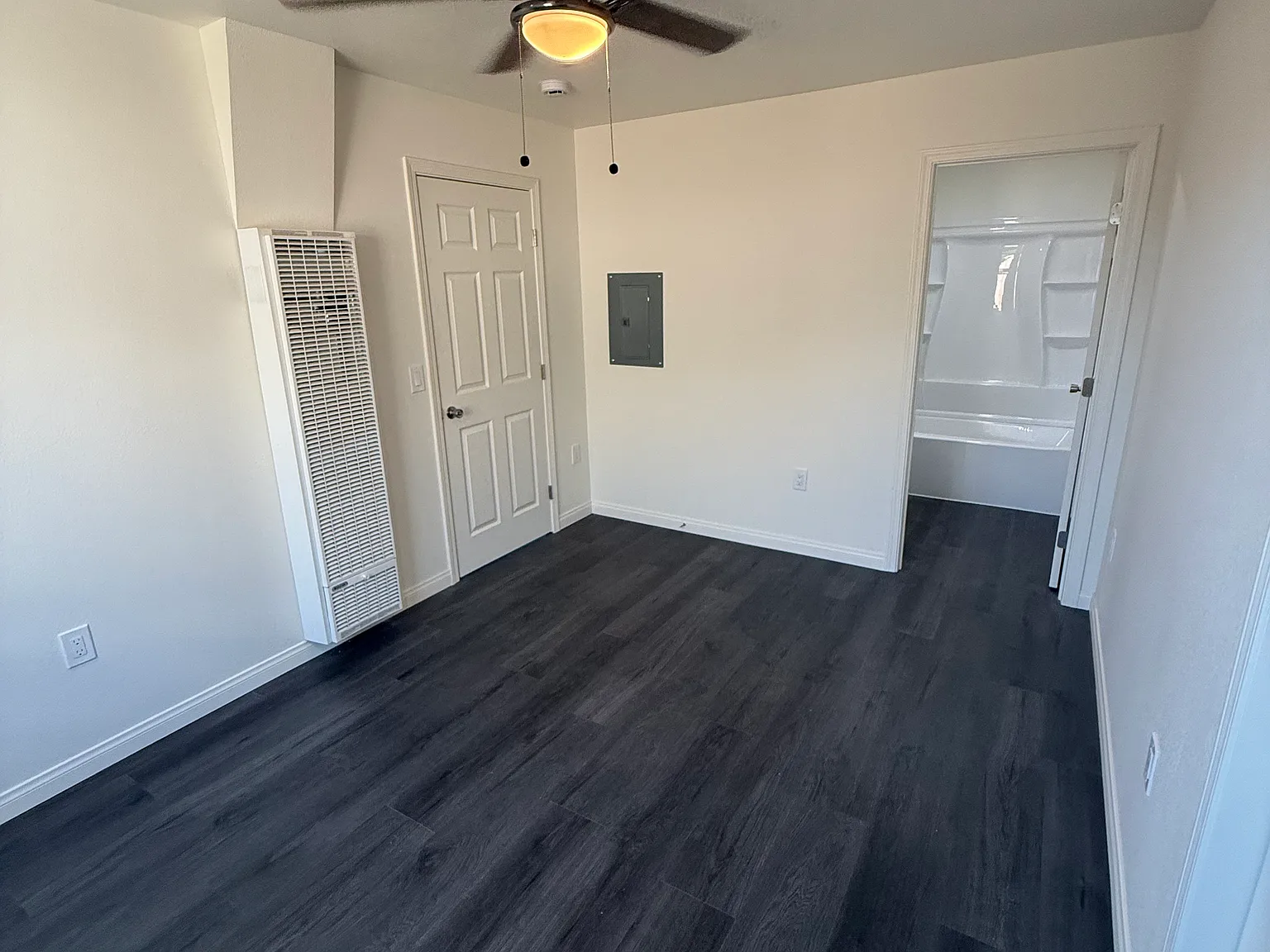 522 Drake Dr — Photo 3