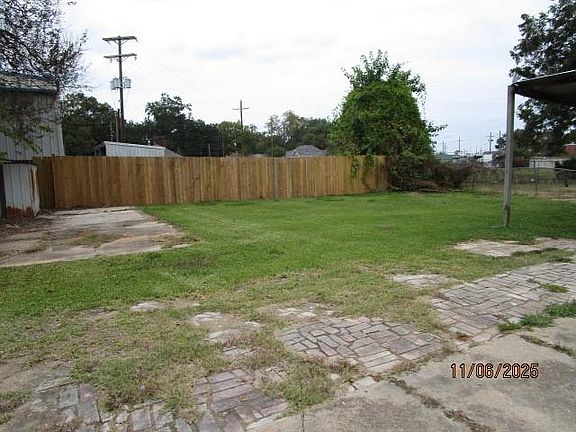 3rd image of 1708 Thornton Ct