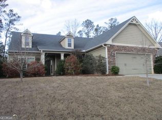 563 Oak Glen Dr, Dallas, GA
