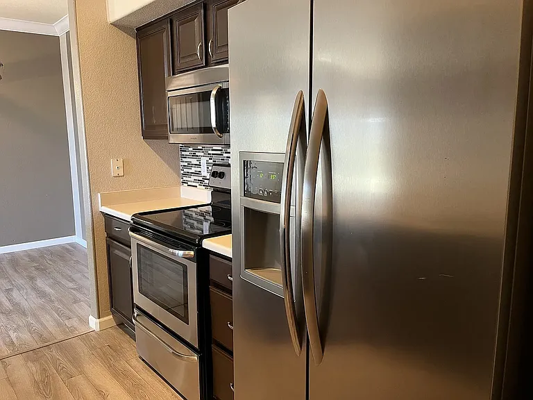 19049 E Warren Dr #207 — Photo 6