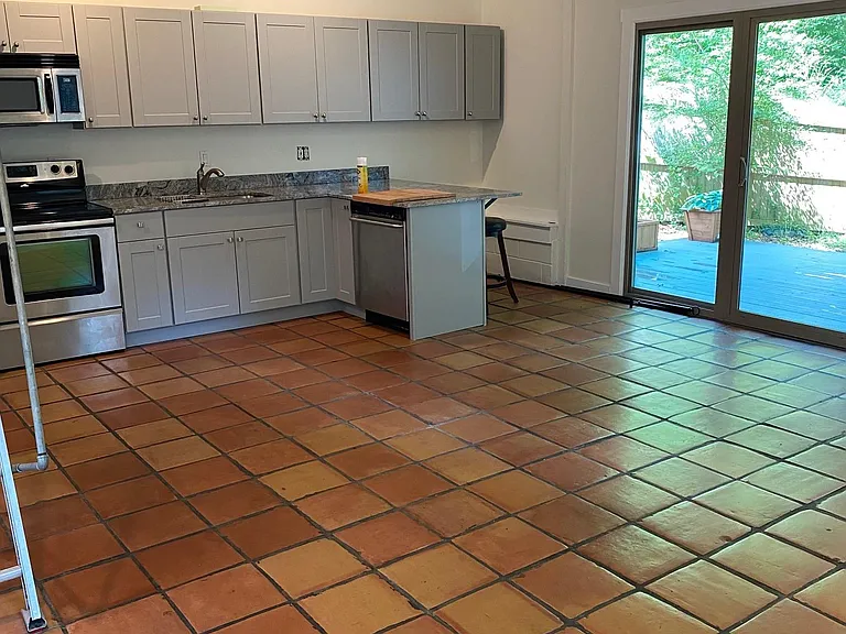 3011 Trafalgar Way #COTTAGE — Photo 1