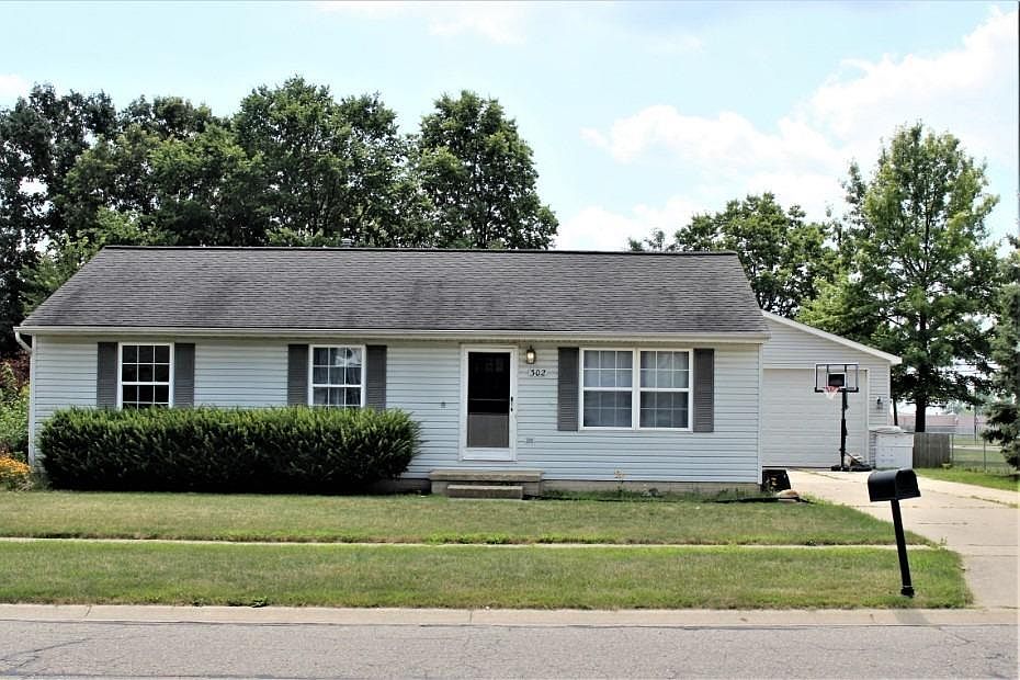 1st image of 302 Ann Marie Dr
