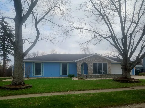 5212 N Austin Dr, Muncie, IN 47304