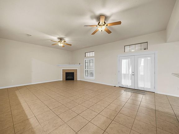 4th image of 3607 Mustang Ln