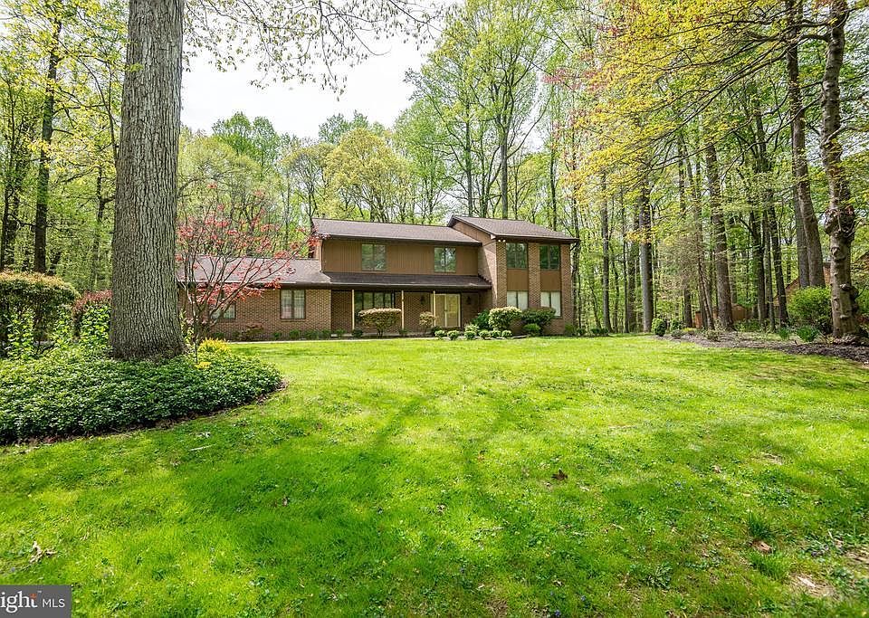 1st image of 9 Timber Way Ct