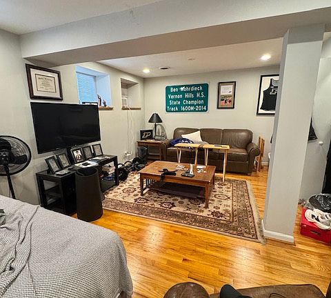 5th image of 1947 N Cleveland Ave APT 1R