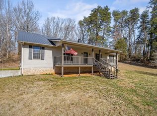 870 Fred Hill Rd, Sparta, TN 38583