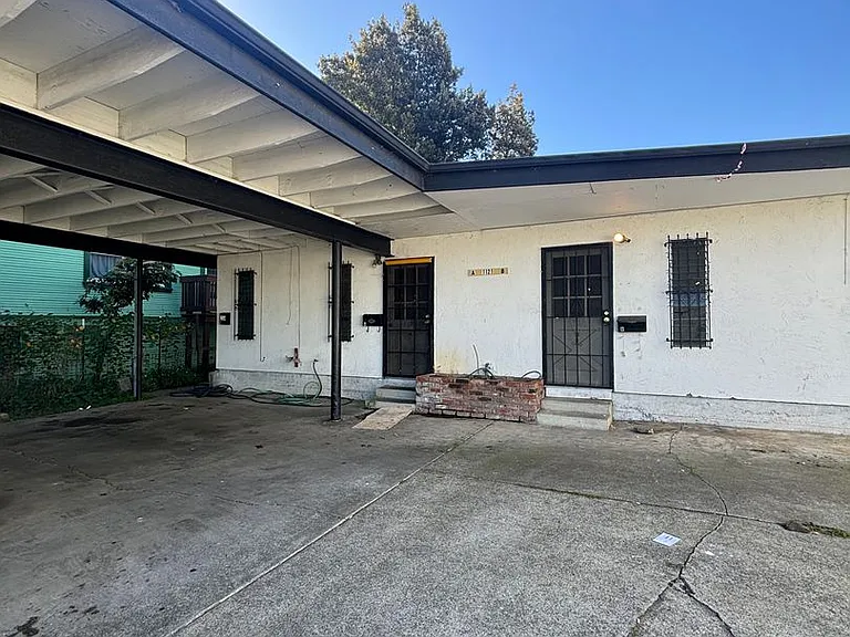 1119 Florida St — Photo 1