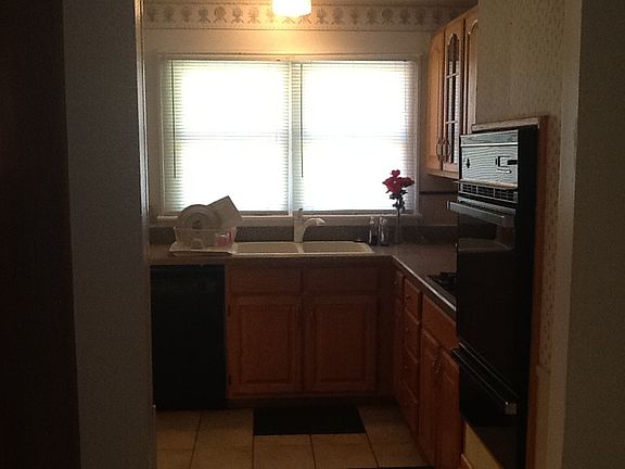 4th image of 2565 Bradwell Dr