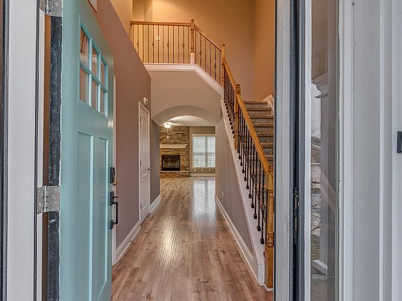 4th image of 4123 Katherine Pl