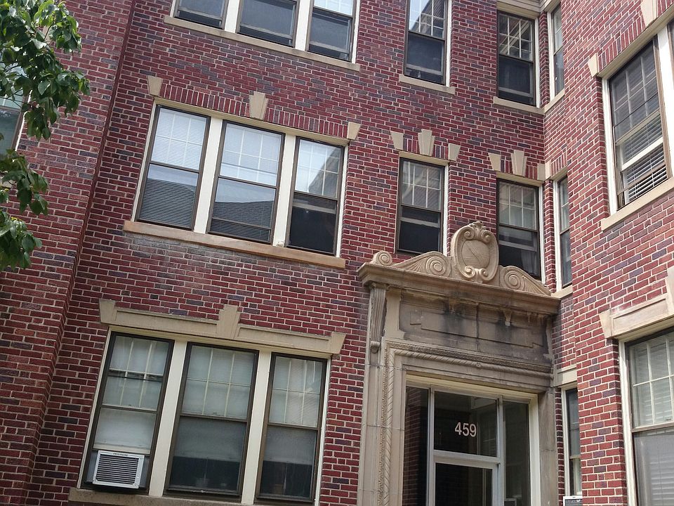 2nd image of 459 Washington St #1