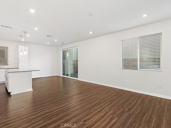 5th image of 913 Helena Rdg