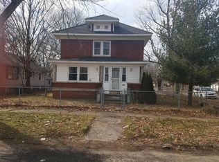 808 McAllister Ave, Benton Harbor, MI 49022