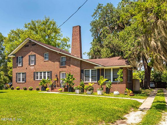 4th image of 3643 WALSH Street