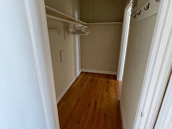 3rd image of 1900 Vallejo St #205