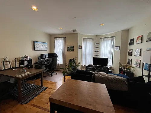 29 Warren Ave #3 Photo 1