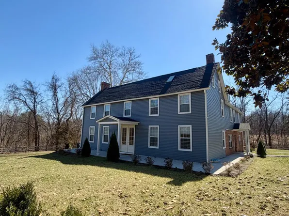 17700 Barnesville Rd, Barnesville, MD 20838