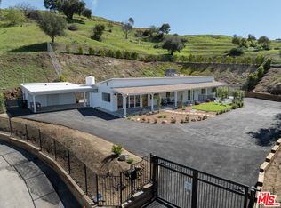 9718 Rotta Ave, Sunland, CA 91040