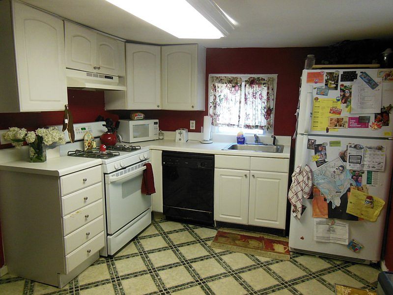 2nd image of 5 Puffer Rd