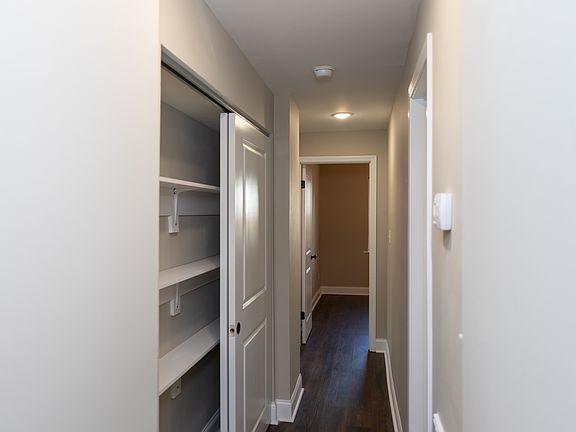 5th image of 300 Church St NW #4