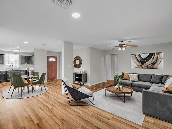 5th image of 1304 E Polk Avenue