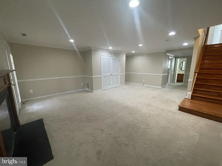 8845 Eagle Rock Ln — Photo 32