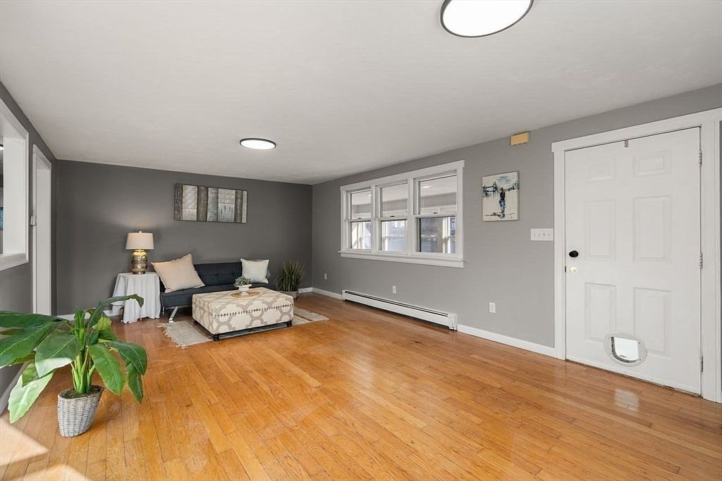 A*様 house on the hill Checker 90 90 Leland Hill Rd, Sutton, MA 01590 | Zillow