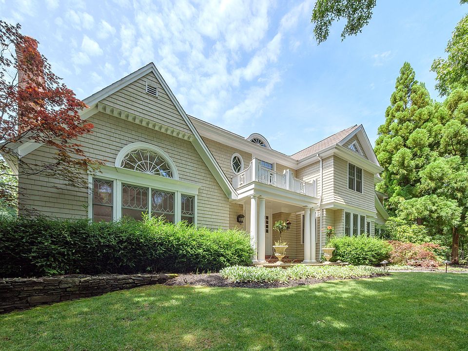 1st image of 154 Northside Dr