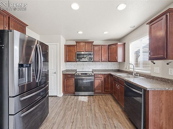 2nd image of 6266 Pilgrimage Rd