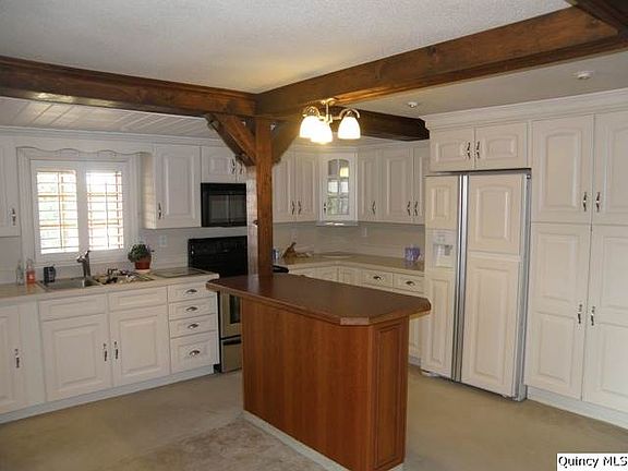 Home for Sale in Payson, IL $209,900