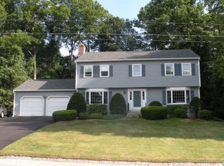 27 Brackenwood Dr, Nashua, NH 03062
