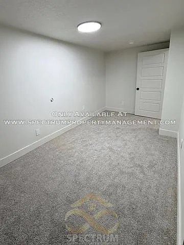 4195 S 1865 E — Photo 31