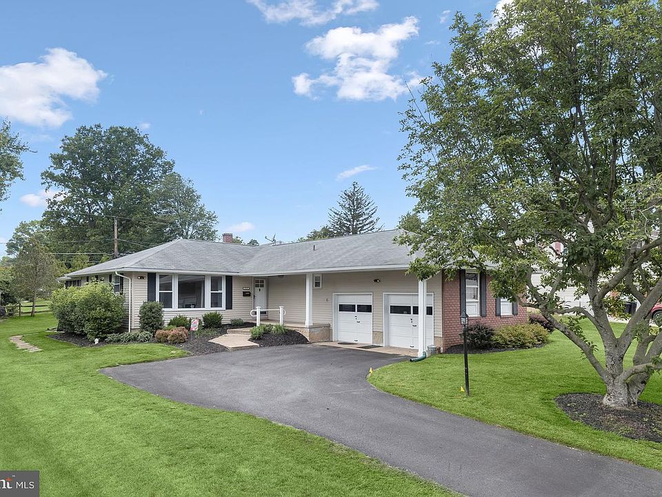1st image of 2112 Fountain Hill Dr