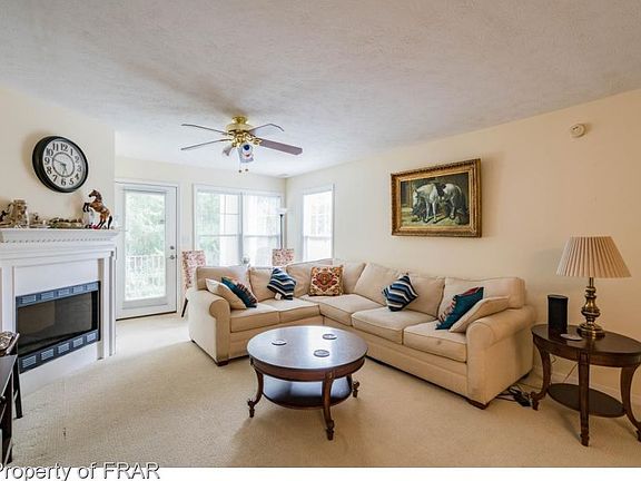 5th image of 505 Meadowland Ct APT 5