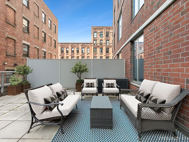 100 Jay St #4M — Photo 6