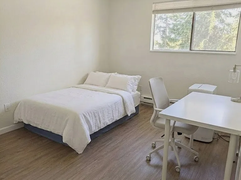 Bedroom #1