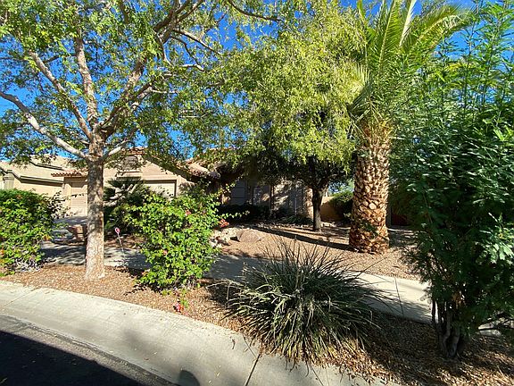2nd image of 16566 W Woodlands Ave