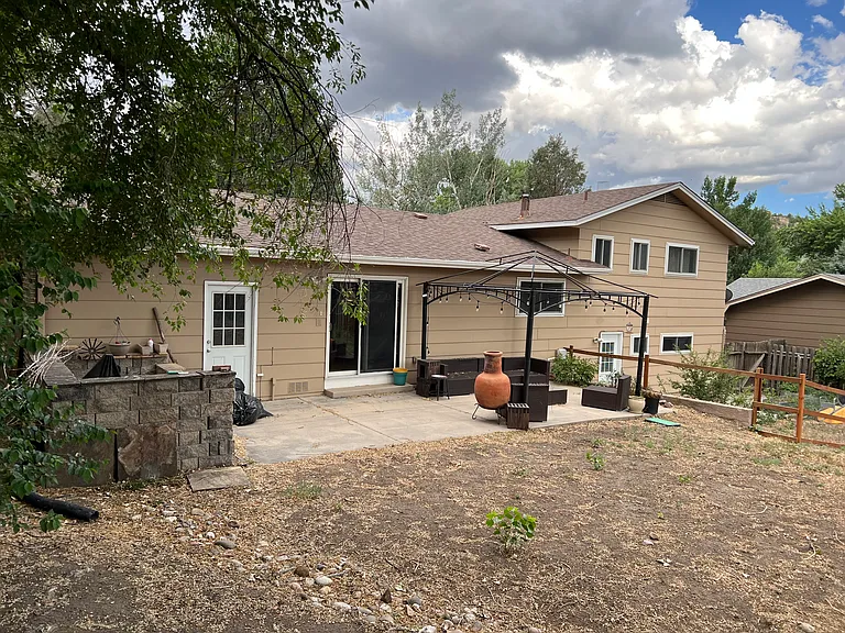 4106 Buttercup Ln — Photo 17