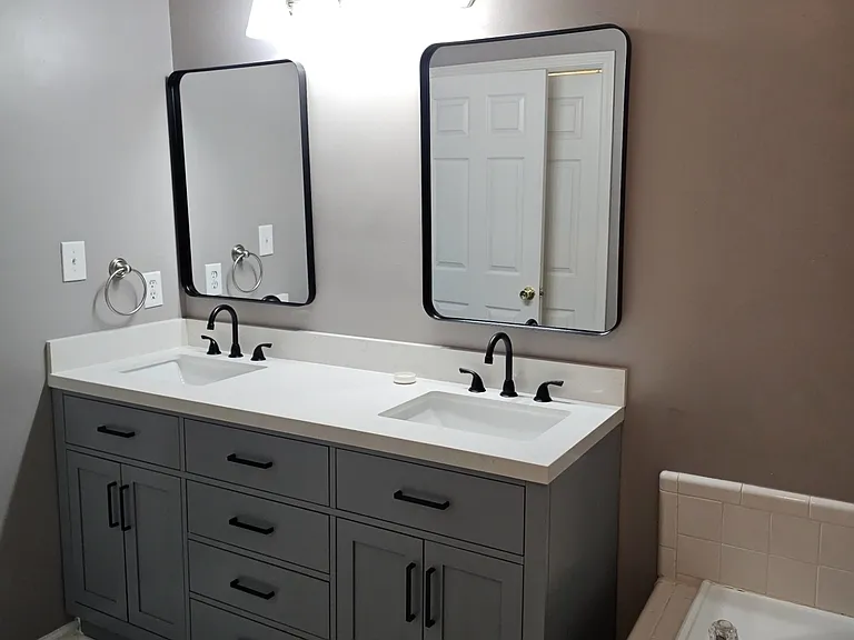218 Preston Cir — Photo 32